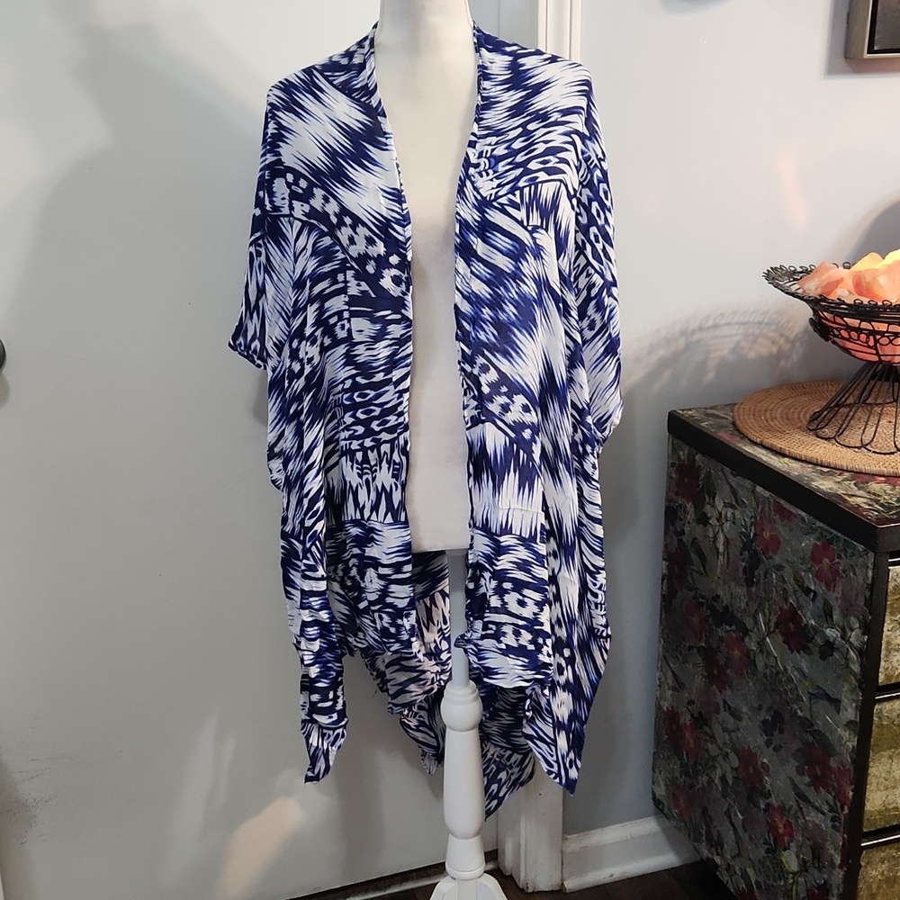 Michael Stars Indigo and White Kimono